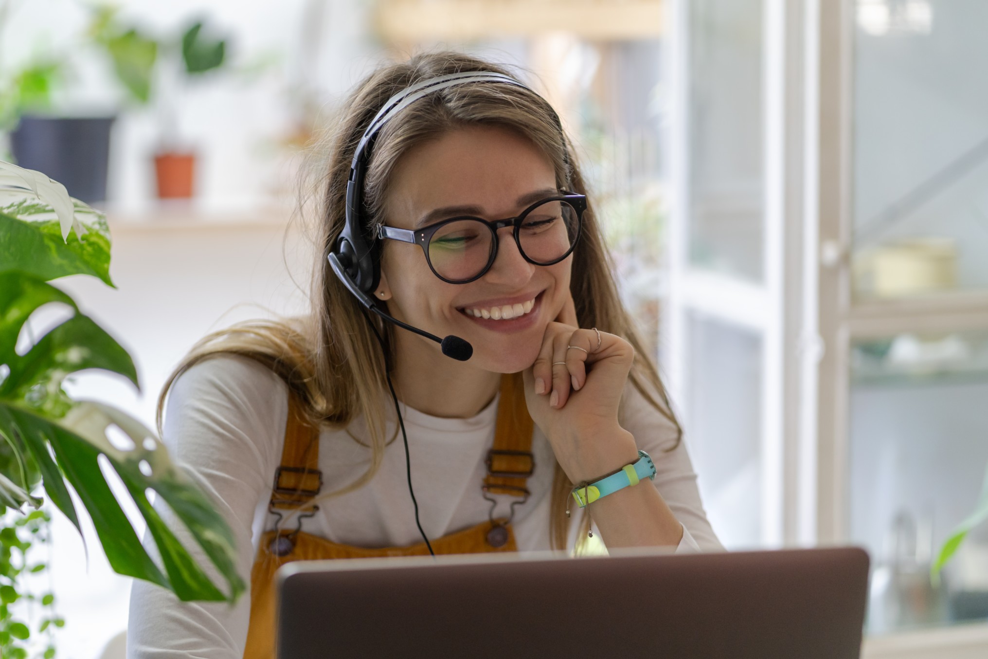 Ce beneficii obtii de la asistenta live prin chat instalat pe site