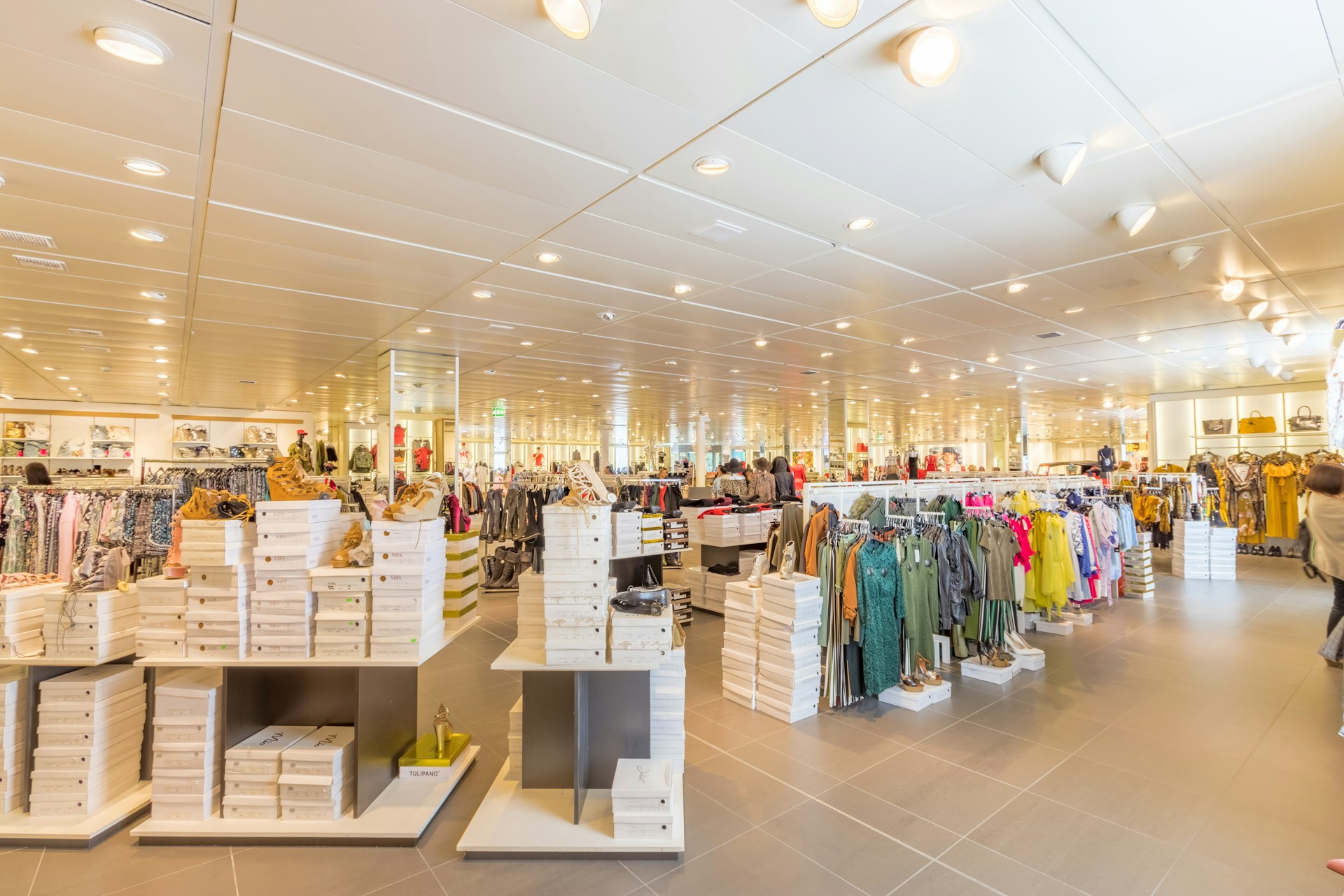 Cum îți transformi magazinul cu ajutorul raportărilor inteligente: analiza vânzărilor care duce la profit mai mare