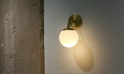 Iluminatul de accent: detaliul care schimbă complet percepția unui spațiu