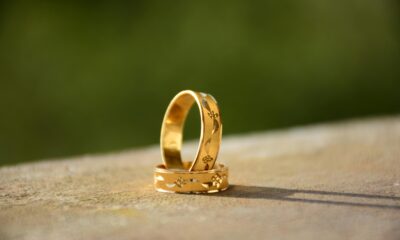 De ce bijuteriile de aur sunt un cadou ideal pentru aniversări