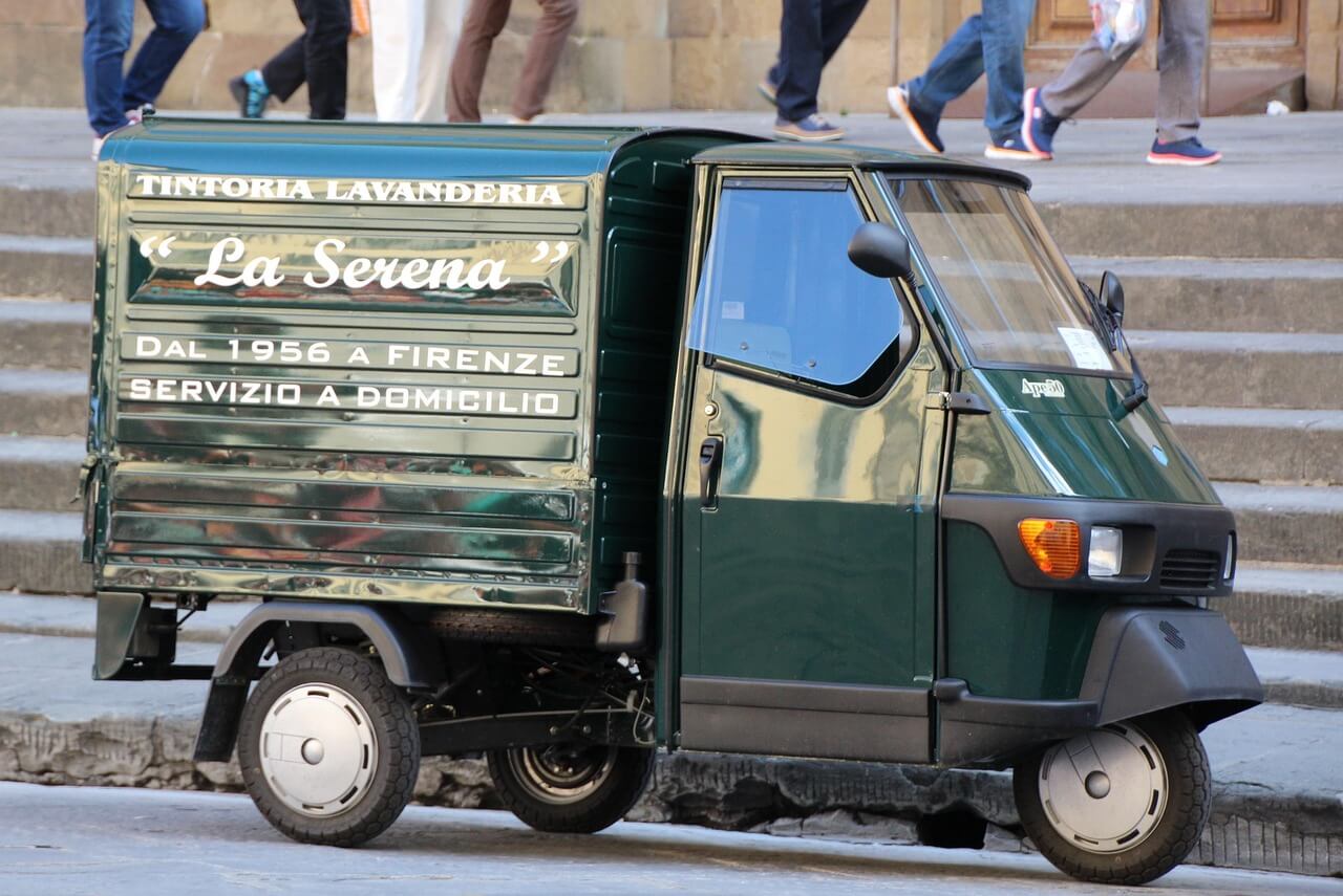 Fără permis auto: cum să alegi vehiculul electric potrivit stilului tău de viață