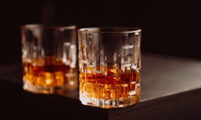 Whisky scump sau whisky bine maturat? Diferența pe care începătorii o simt abia la degustare
